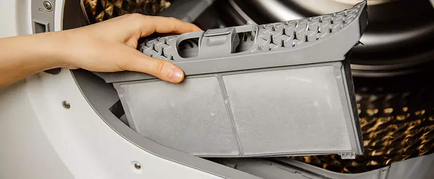 Signs Of A Clogged Dryer Lint Trap in St John, Indiana
